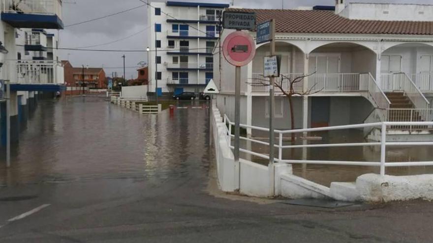 Almassora suspende las clases en el Regina por inundación