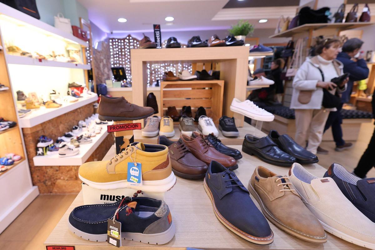 Mira aquí todas las fotos del primer día de rebajas en Ibiza