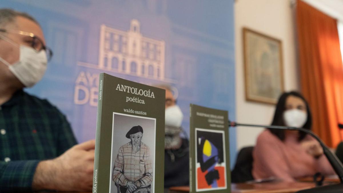 Presentación de los dos libros de Waldo Santos.