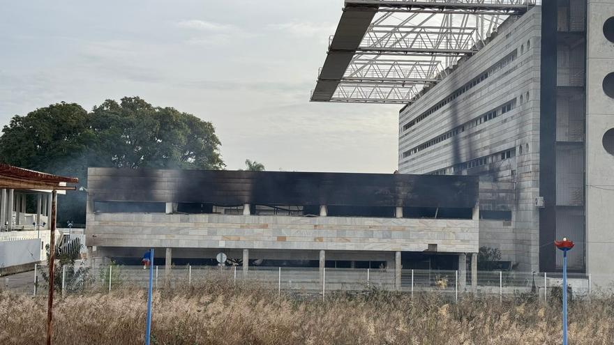 El auditorio Rocío Jurado no tenía seguridad pese a que había un contrato de vigilancia adjudicado