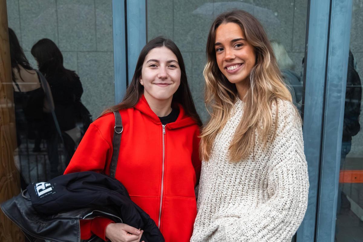 Las compostelanas Uxía Lema y Elda Bello