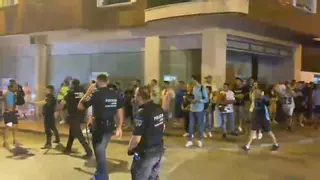 Al menos un policía herido en otra noche de violencia contra los migrantes en Torre Pacheco