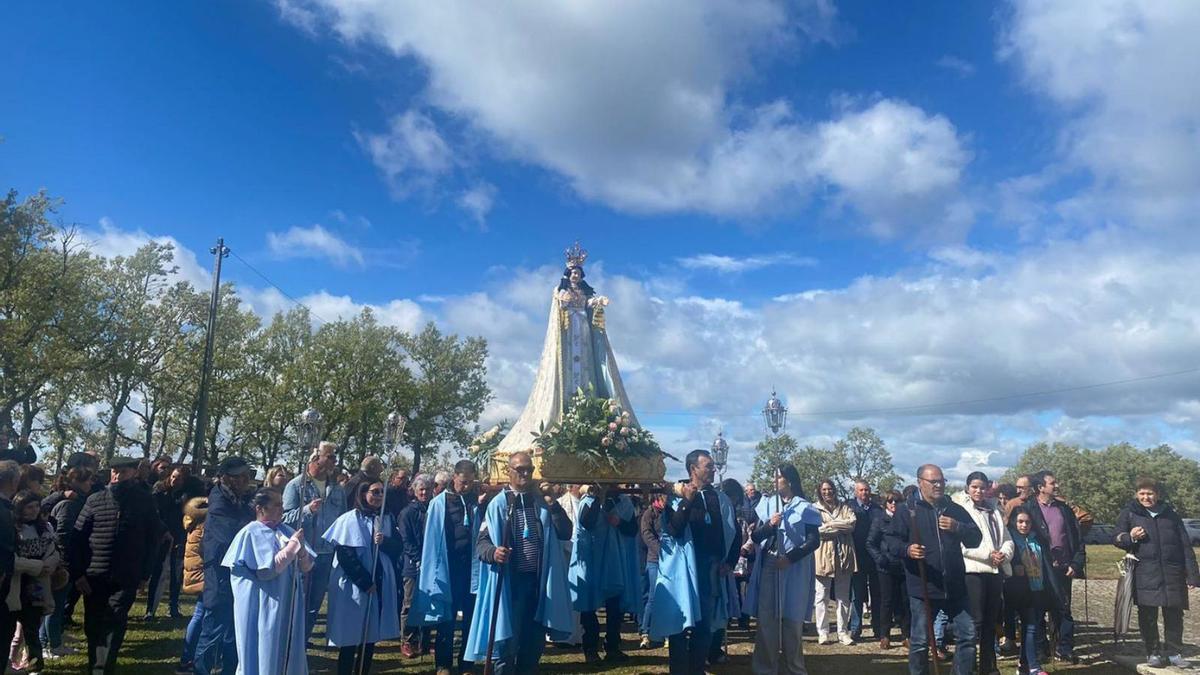 Romería de la Virgen de la Luz en Constantim | CHANY SEBASTIÁN