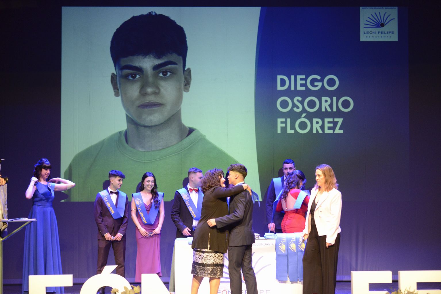 Graduación de bachilleres y alumnos de FP y Ciclos Formativos del IES León Felipe