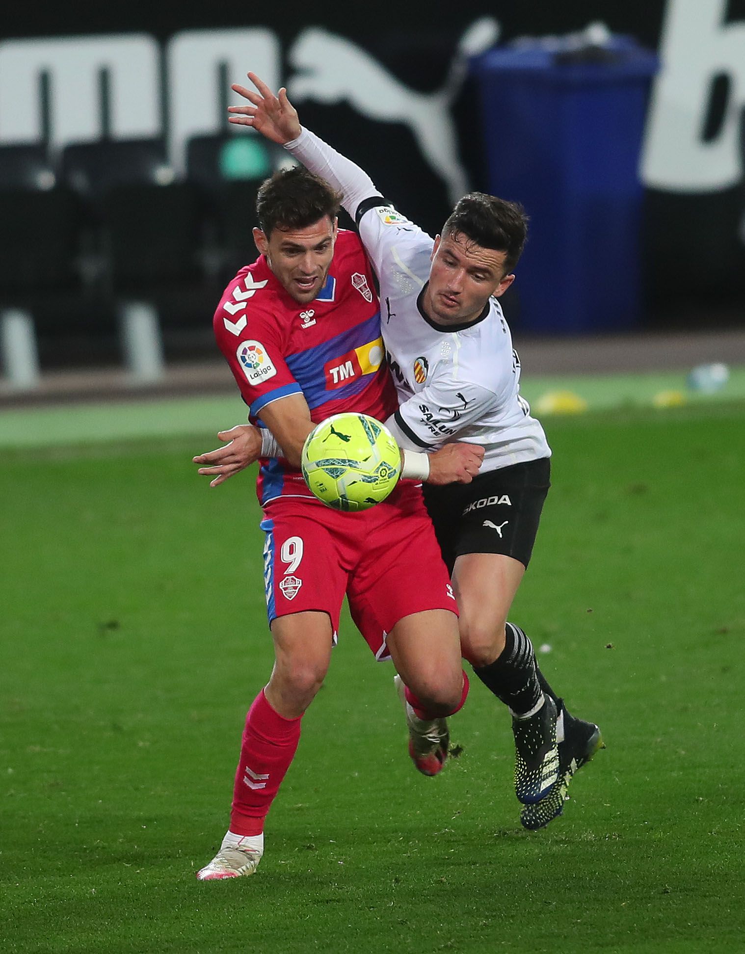 Las imágenes la victoria del Valencia CF frente al Elche