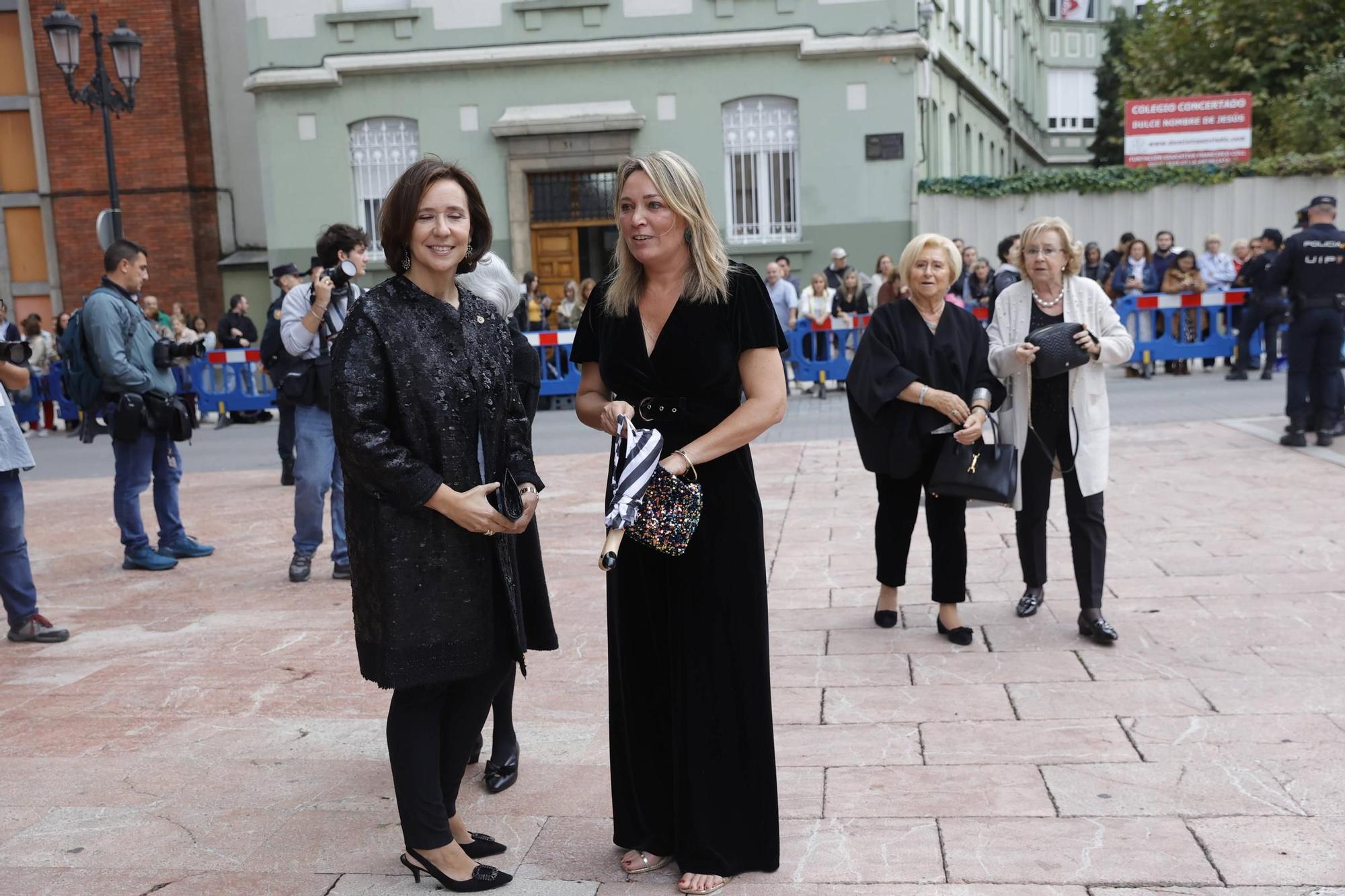 EN IMÁGENES: La Familia Real asiste en Oviedo al concierto de los premios "Princesa de Asturias"