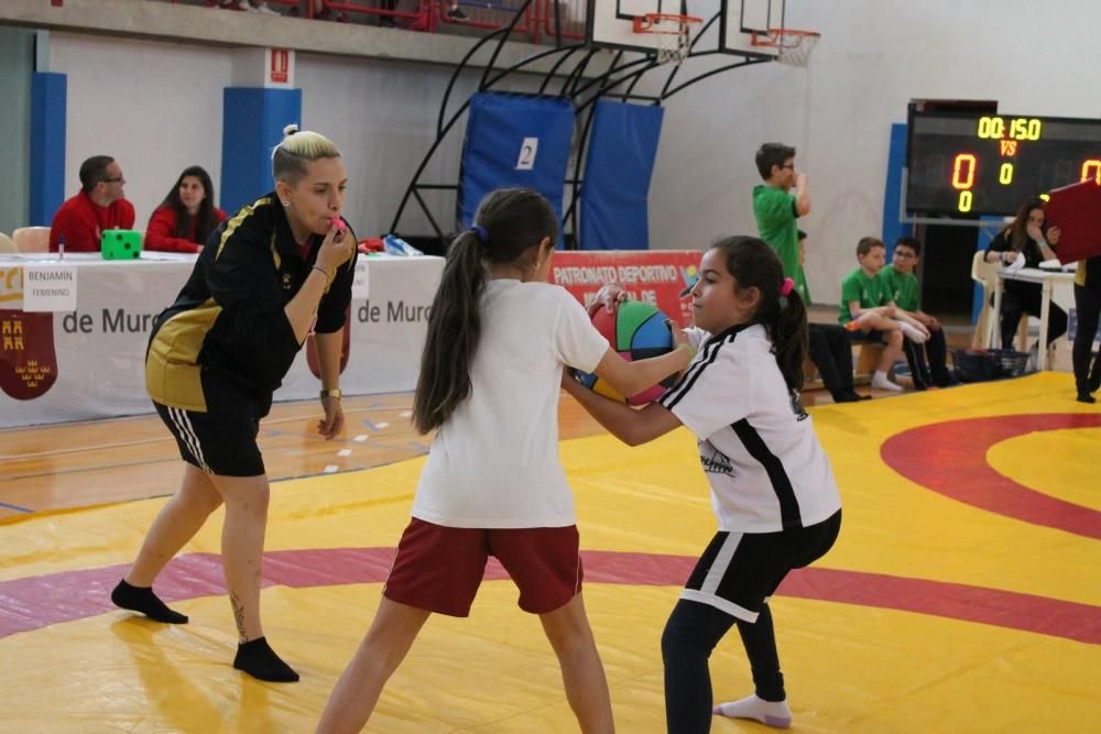 San Javier se apunta a la lucha y el dominó