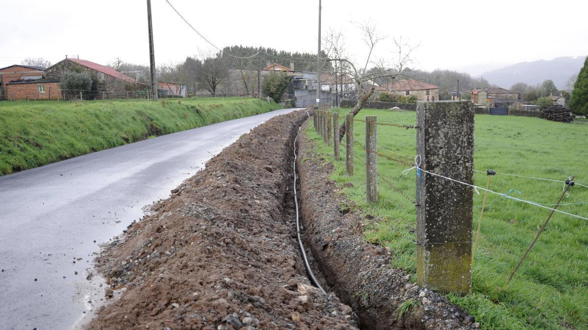 Obras de abastecimiento en Ponte.