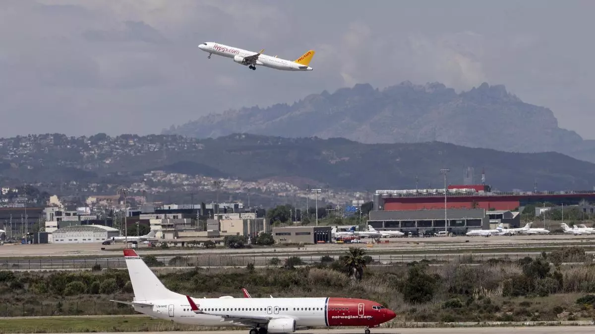 Aena proyecta sus primeros hoteles en El Prat y Barajas