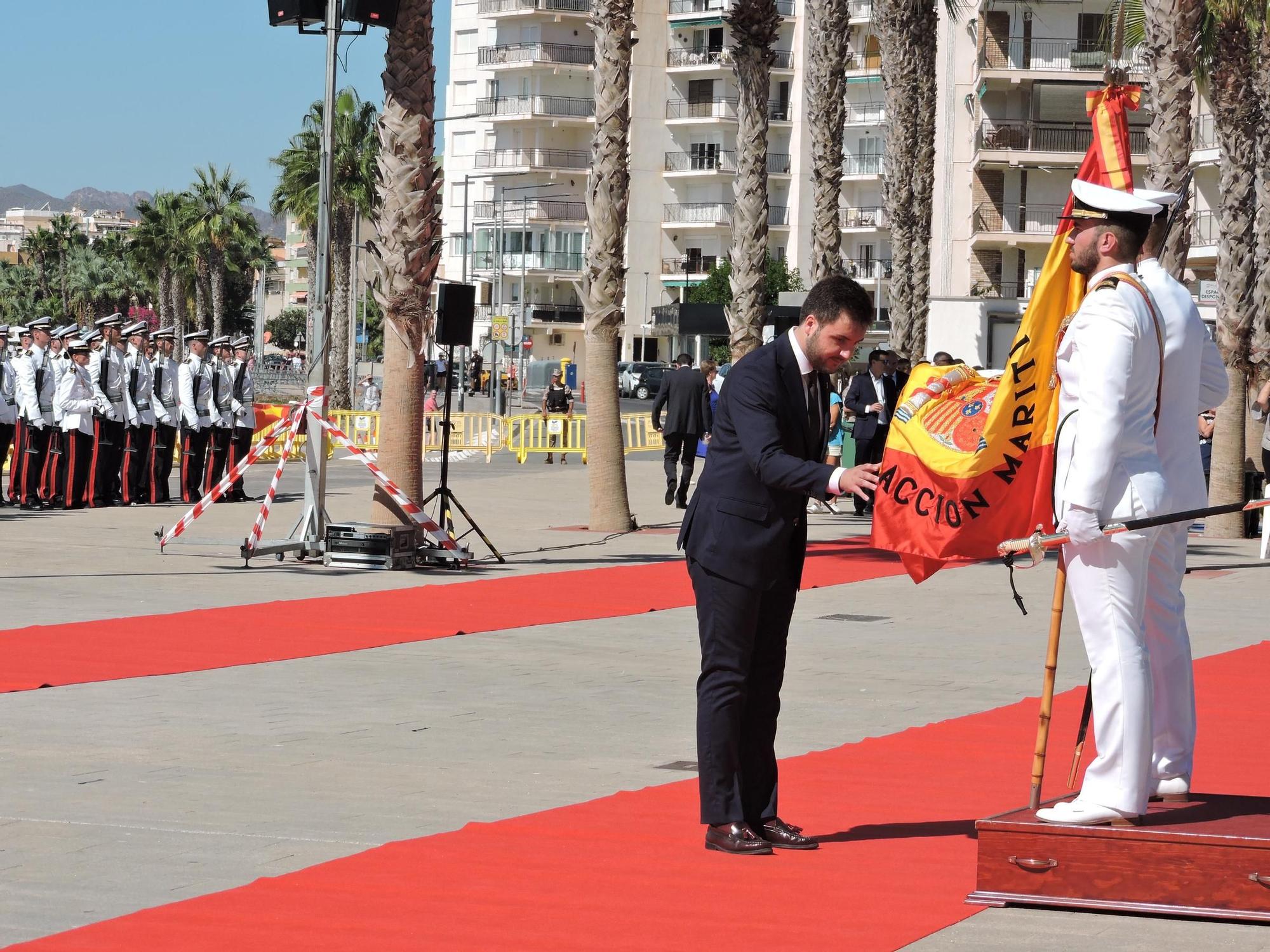 Jura de Bandera para personal civil en Águilas