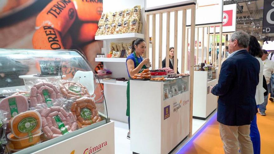 Gran Canaria vende su gastronomía en la Feria Alimentaria de Barcelona