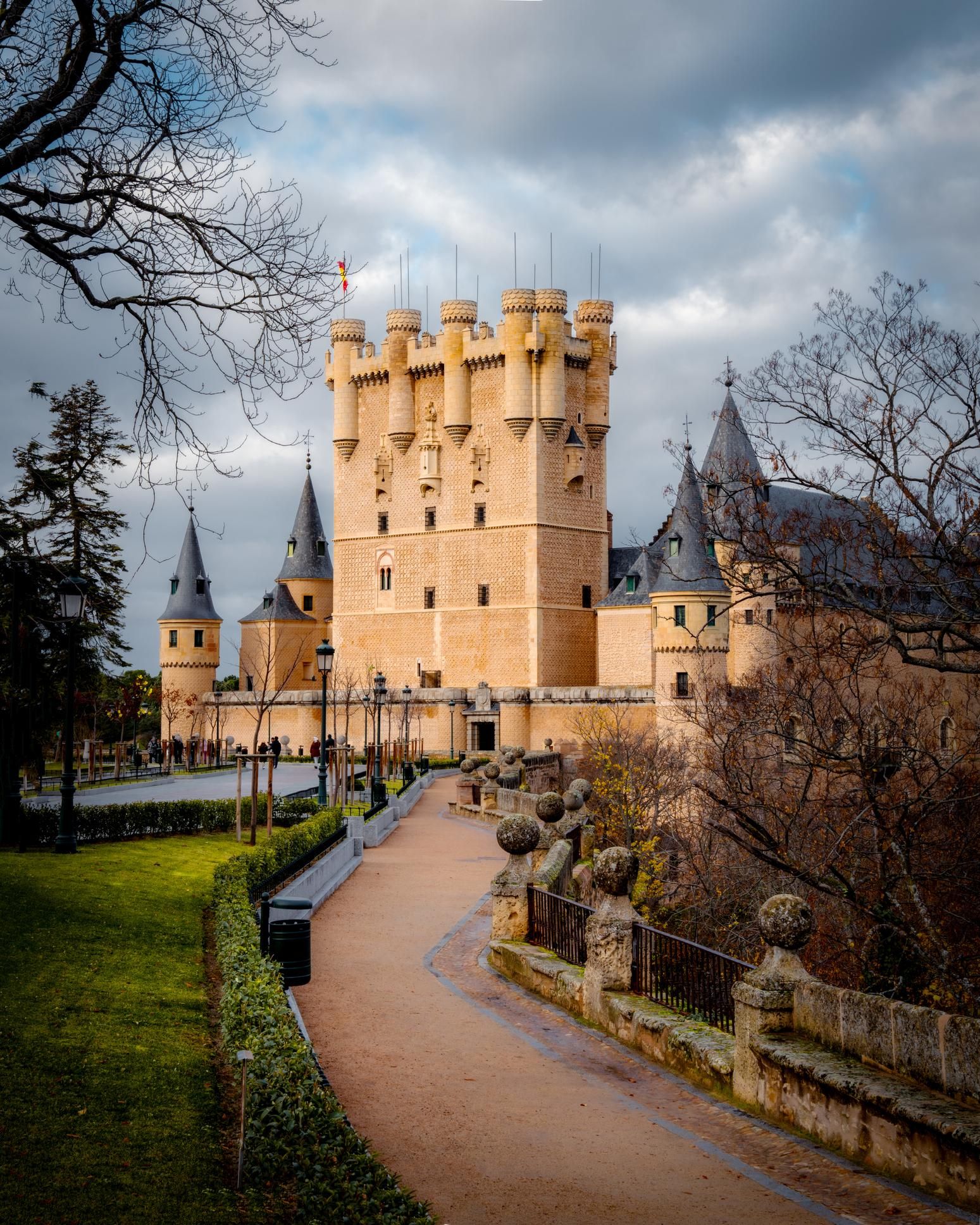 El Alcázar de Segovia inspiró el logo de Disney