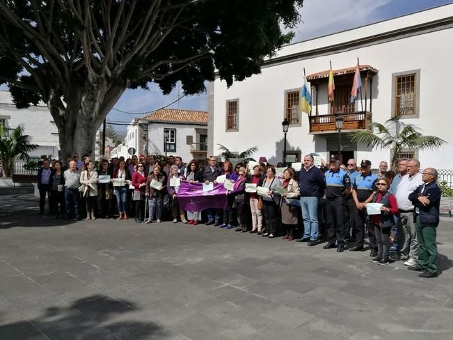 Concentracion en Telde por la violencia de genero (07/03/17)