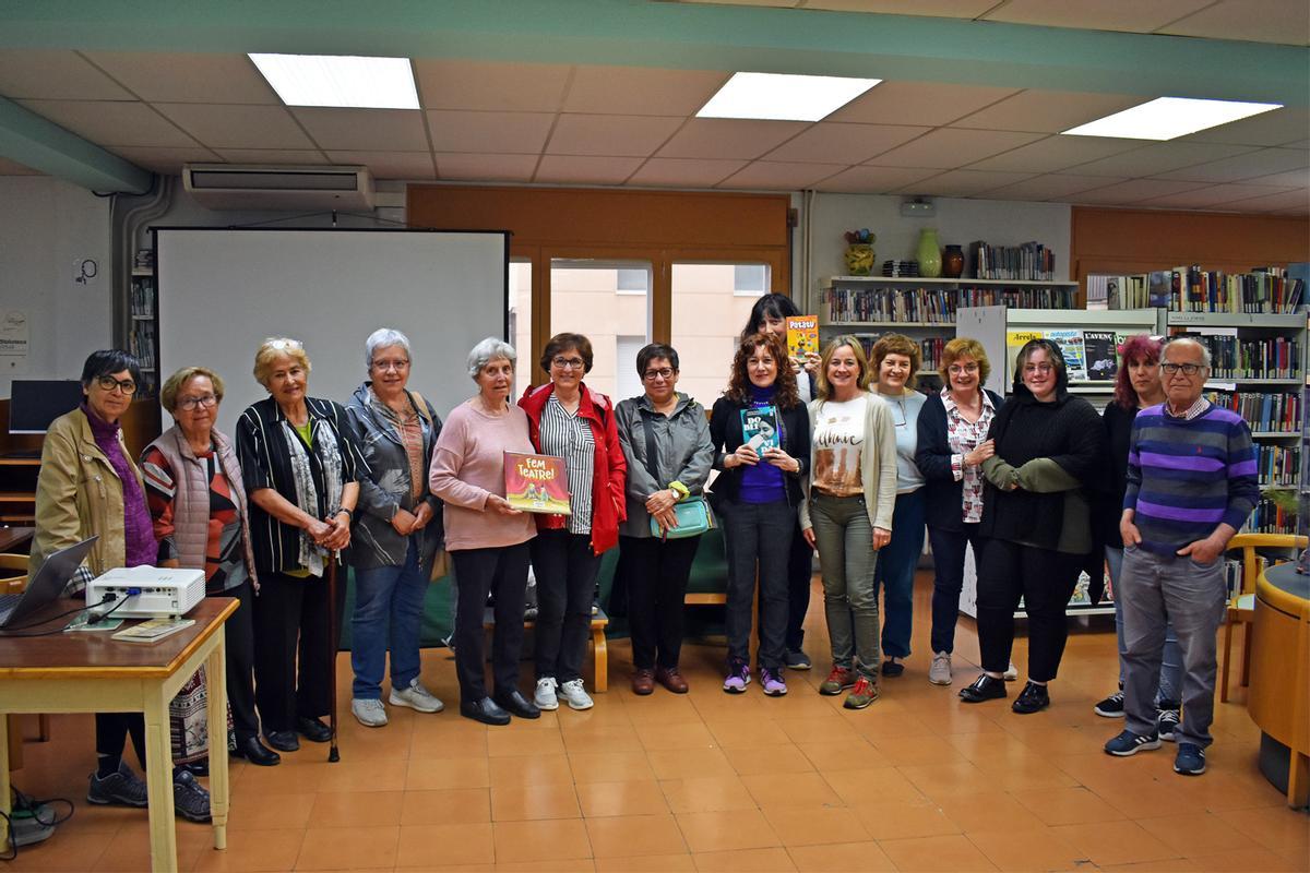 L’actriu i escriptora Àngels Bassas protagonitza una tertúlia del programa Súria Municipi Lector