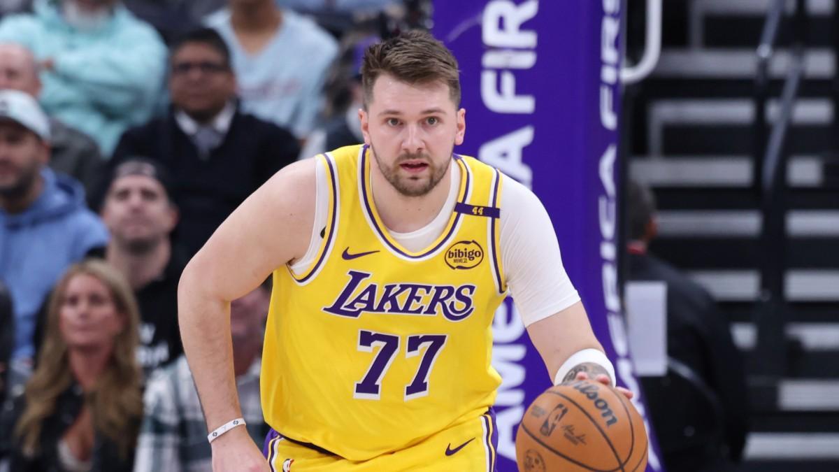 Los Lakers caen por primera vez con Doncic en cancha