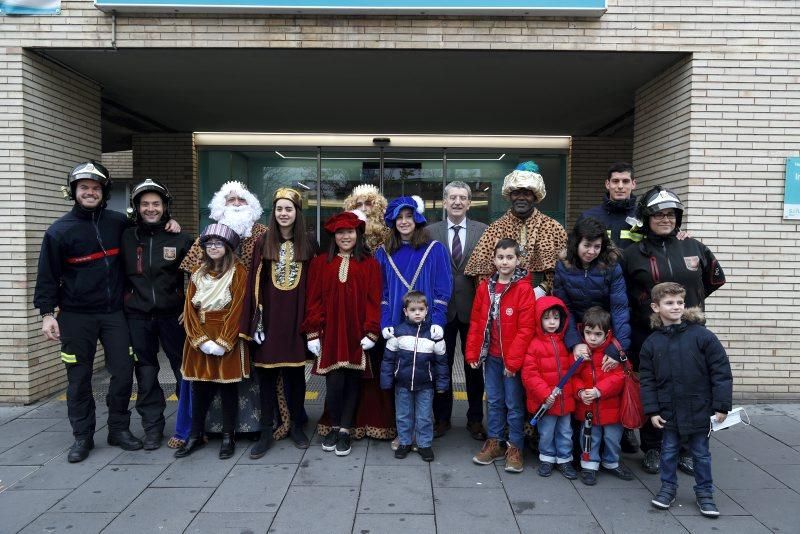 Los Reyes Magos visitan a los niños del Servet