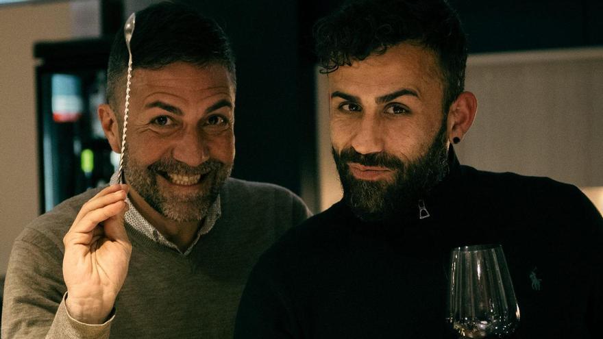 El sumiller Daniel Arias y el 'bartender spirit manager' Iacopo Indino.