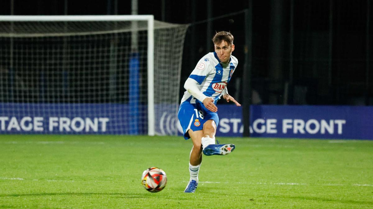 Joan Puig jugando un partido