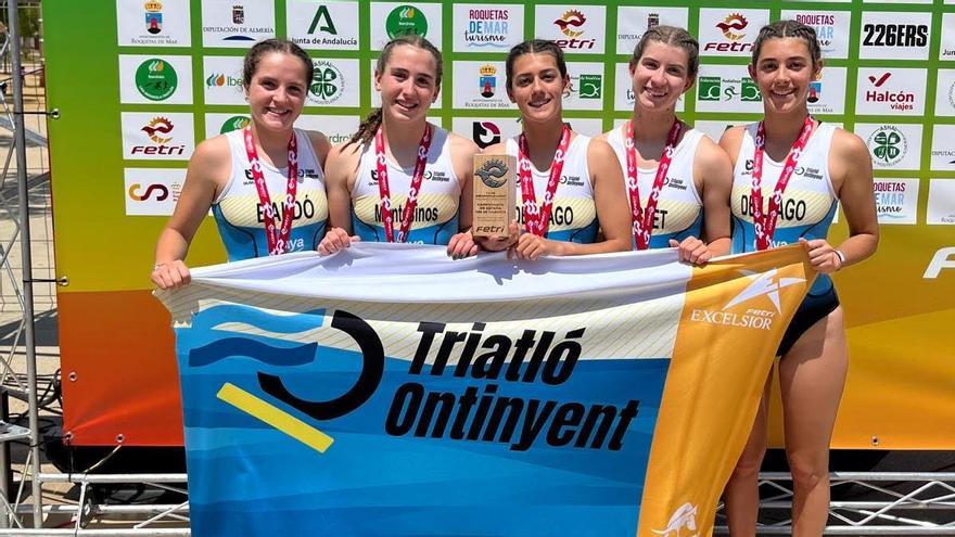 El equipo femenino del Triatló Ontinyent logra la plata en el Campeonato de España