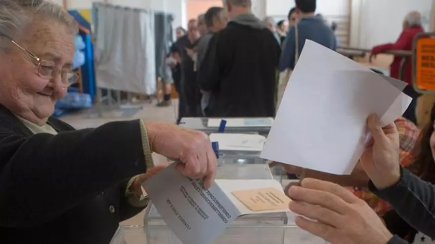 La participación en autonómicas de Baleares cae 2,32 puntos a las 14 horas