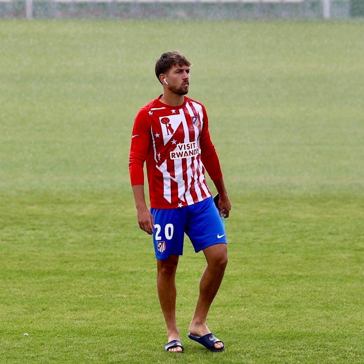 Matías Barboza, antes de un encuentro de este curso del Atlético Madrileño.