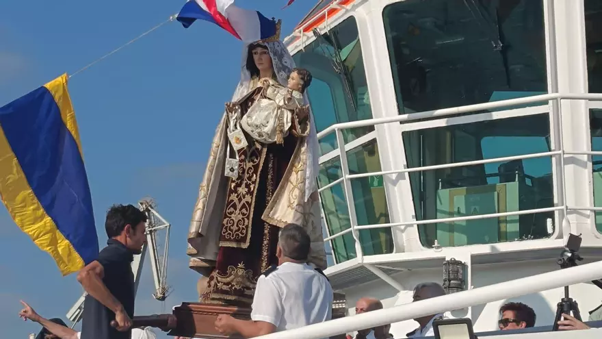 VÍDEO: Así fue la procesión del Carmen en Aviles