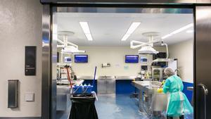 Una sala de autopsias del IMLCFC.