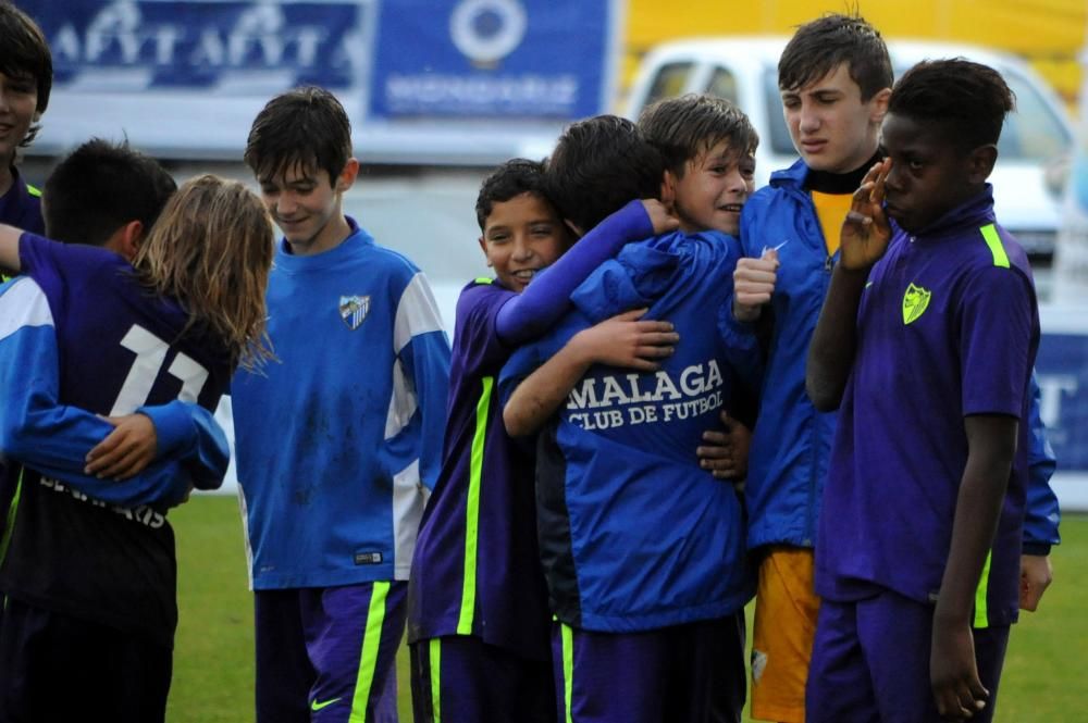 El Málaga rubrica su nombre en el libro dorado del Arousa Fútbol-7