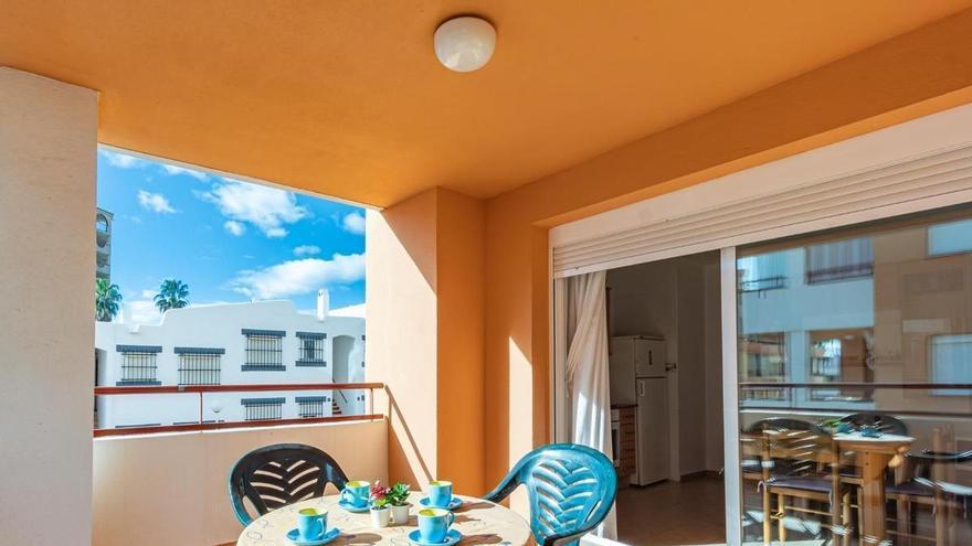 Chollo inmobiliario en Peñíscola: apartamento con piscina a 200 metros del mar por 125.000 euros