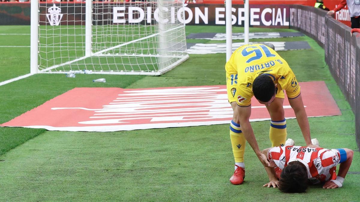 EN IMÁGENES: Victoria del Sporting frente al Cádiz en El Molinón