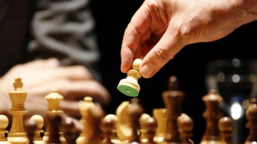 Los centros educativos aragoneses usan el ajedrez como herramienta de aprendizaje