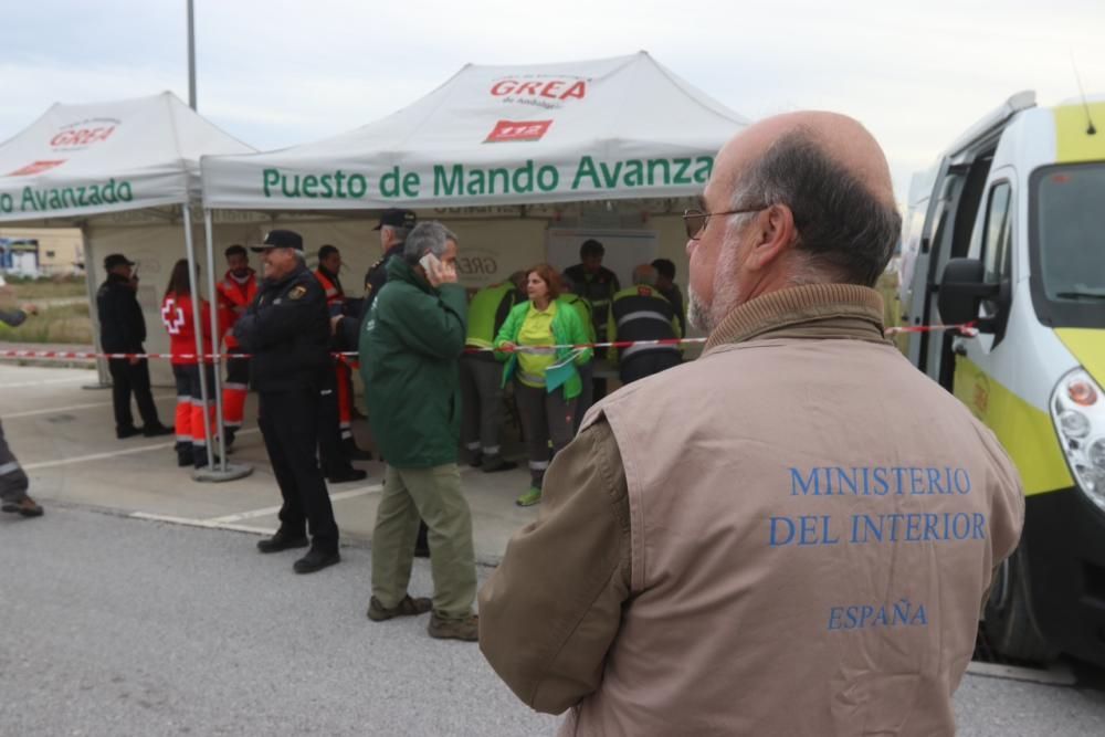 La maniobra simula una emergencia por sustancias peligrosas para poner a prueba los mecanismos de coordinación y respuesta de la Junta de Andalucía