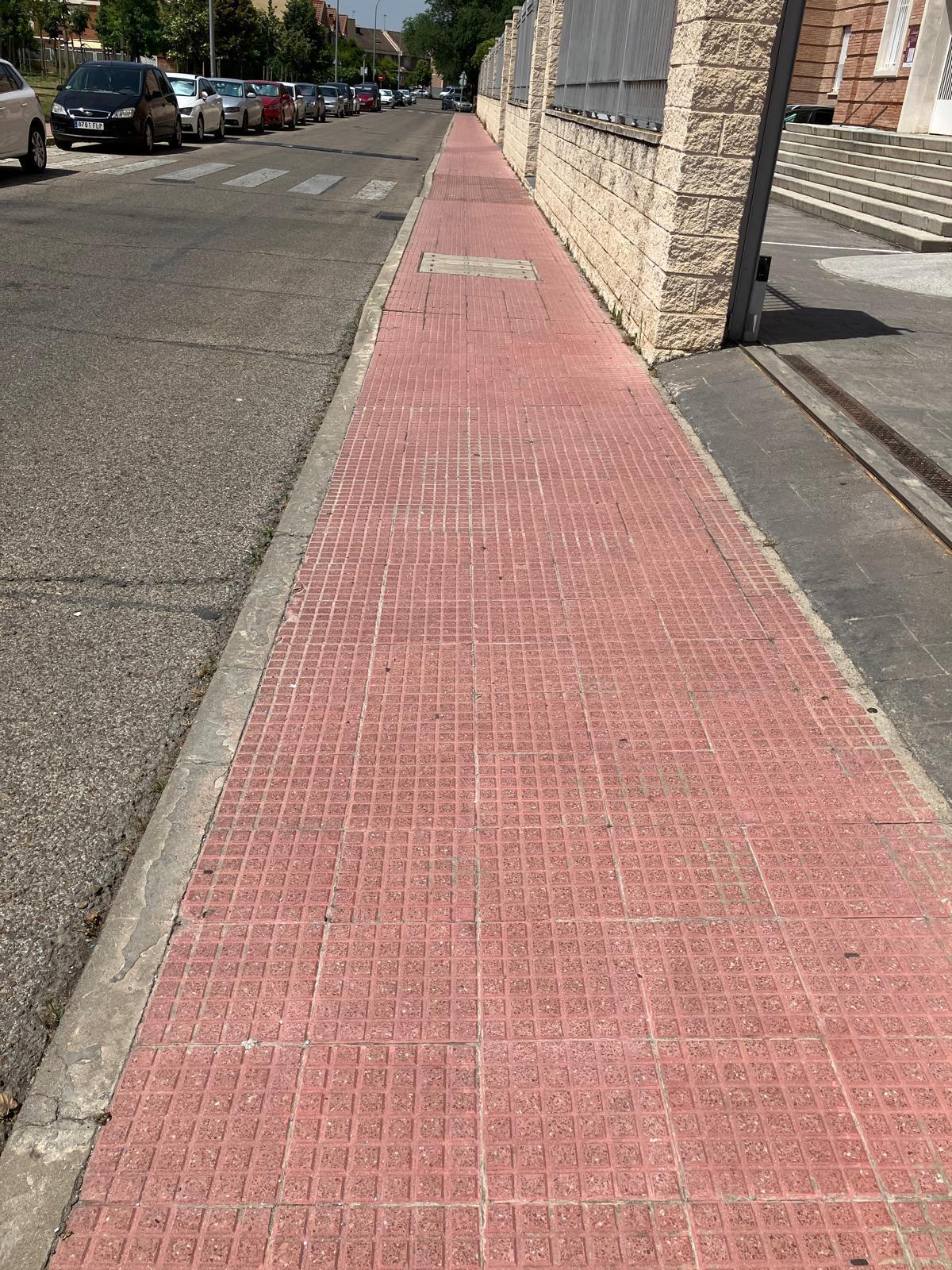 El distrito IV está, exceptuando algunas zonas en concreto, limpio. El distrito IV está, exceptuando algunas zonas en concreto, limpio.