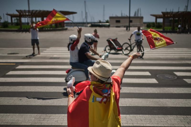 Manifestación de VOX en Santa Cruz de Tenerife  | 23/05/2020 | Fotógrafo: Andrés Gutiérrez Taberne