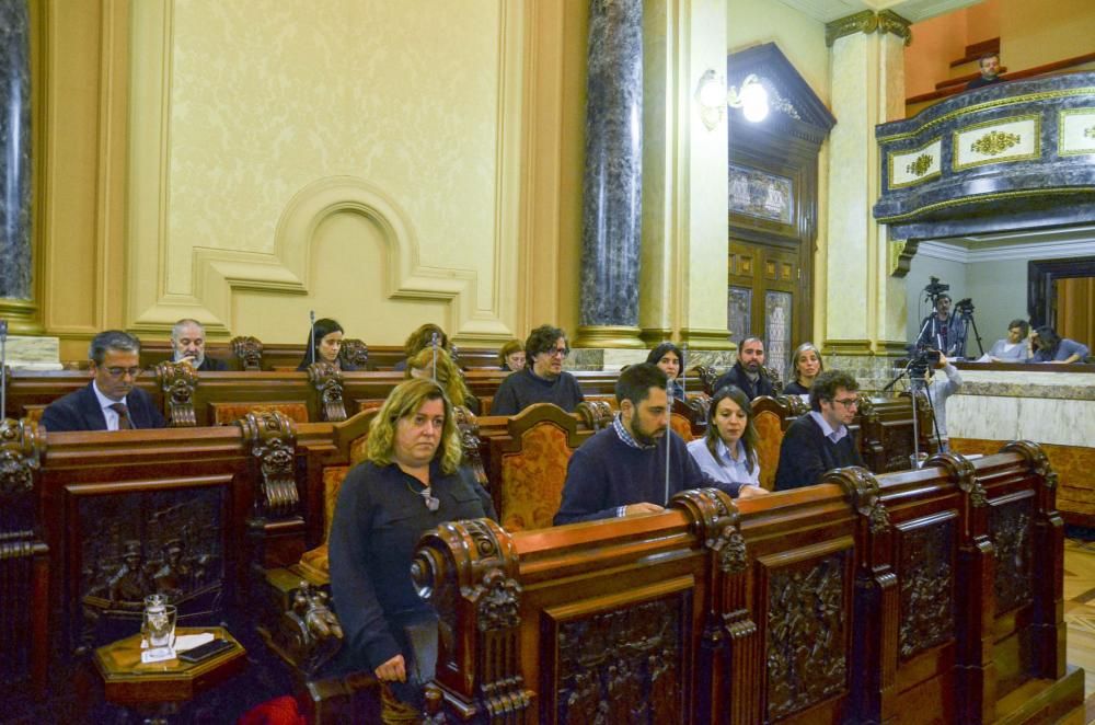 Pleno en el Ayuntamiento de A Coruña (12/12/16)