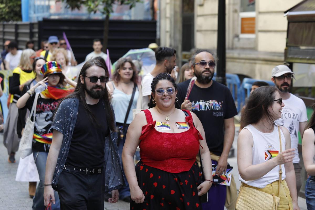 El desfile del Orgullo en Gijón, en imágenes