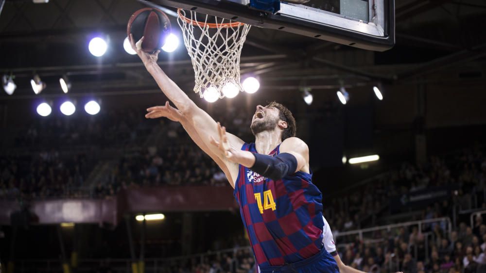 Partido del Barcelona y el Unicaja en el Palau.