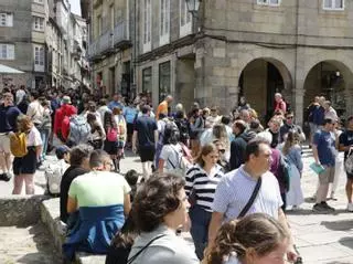 Santiago propone a la Xunta una tasa turística de hasta 2,5 euros por viajero y día de estancia