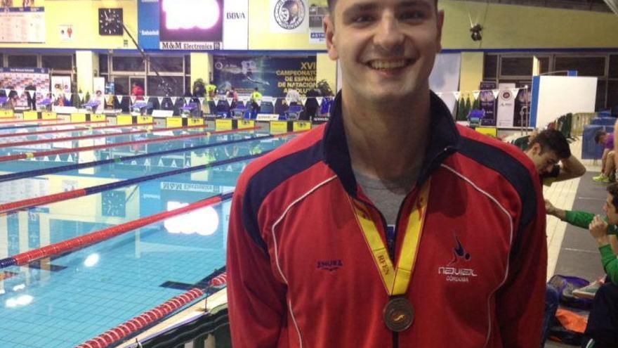 Alejandro Migueles logra el título joven de 100 libres en el Open de Sabadell