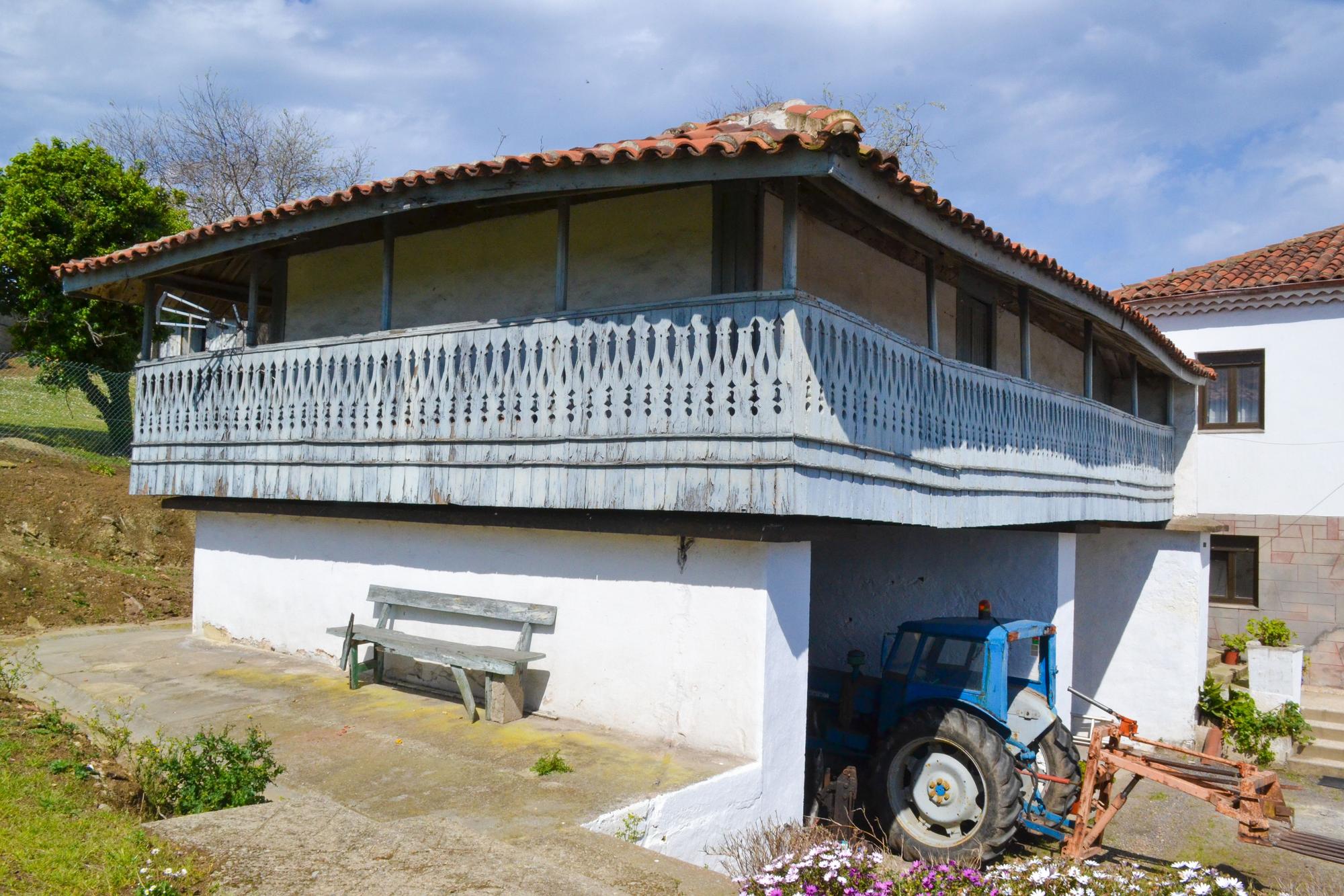 Las paneras más grandes de Asturias.