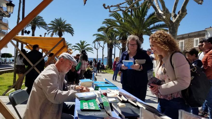 Javier Serapio: «‘Llagas de sal’ pone voz al mar y al destrozo ambiental en Ibiza»