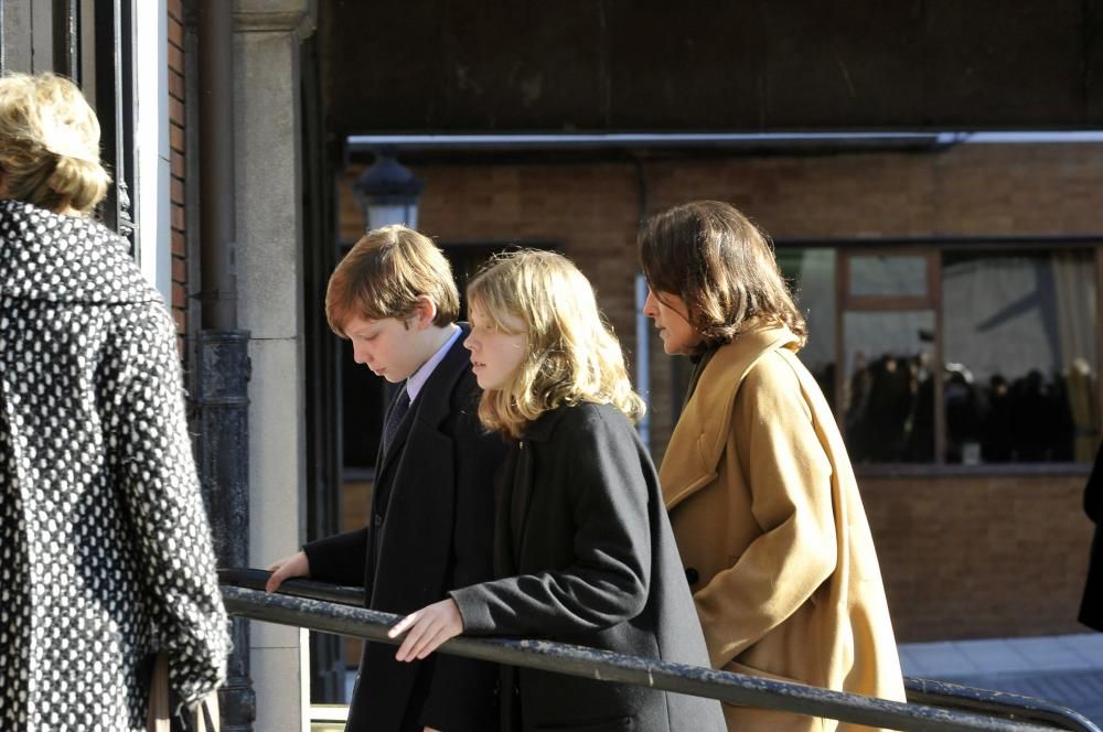 Funeral de la abuela de Laura Ponte