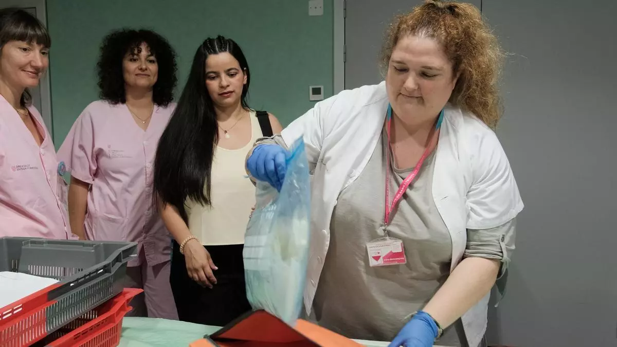 Sandra Yedallah, primera donante de leche materna en Ibiza: "Veía a mi bebé en la incubadora, tan frágil, y sabía que mi leche le ayudaba. Ahora quiero ayudar a otros bebés”