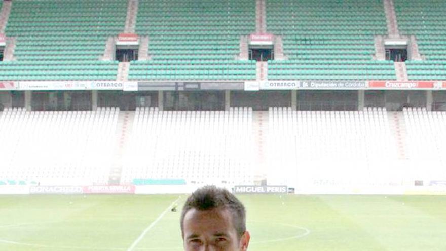 López Silva renueva con el Córdoba para las dos próximas temporadas
