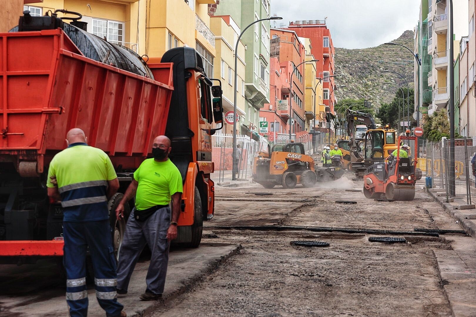 Asfaltado de la avenida de Venezuela