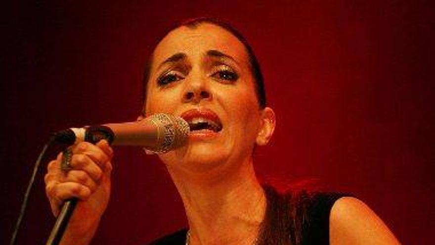 La mágica voz de Teresa Salgueiro protagonizará Altres músiques