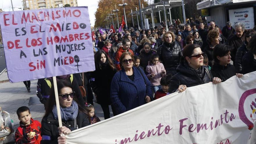 Instante de la manifestación celebrada por la Coordinadora Feminista de Zamora durante el 25 de noviembre en Zamora.