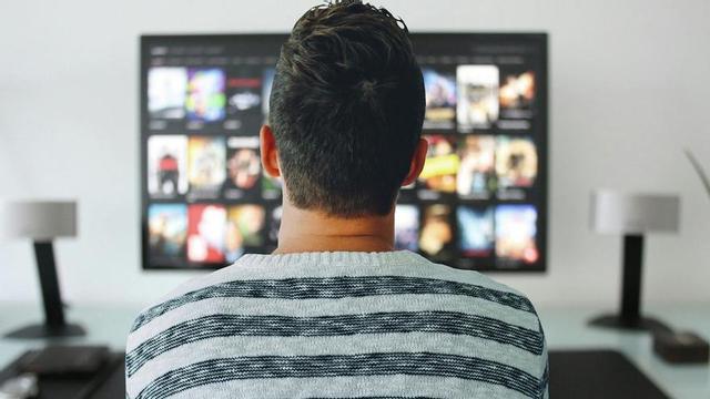 Un 5% de la población no ve ni un minuto de tele.