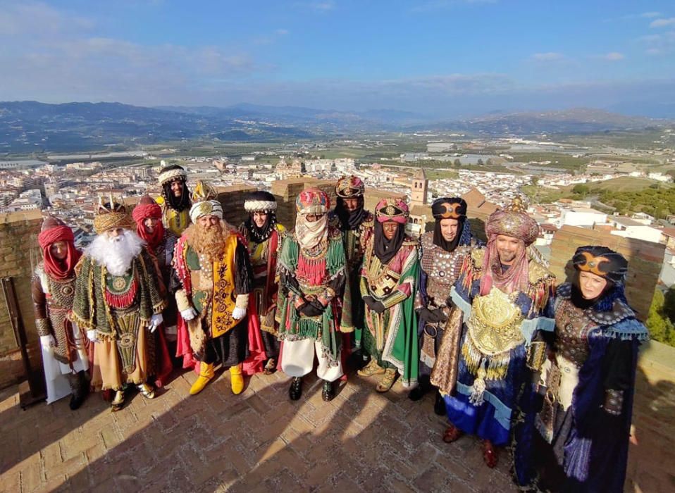 Los Reyes Magos recorren el litoral malagueño