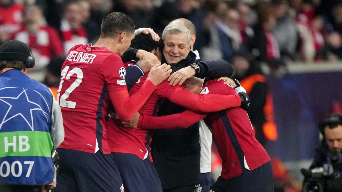 Los jugadores del Lille celebran un gol